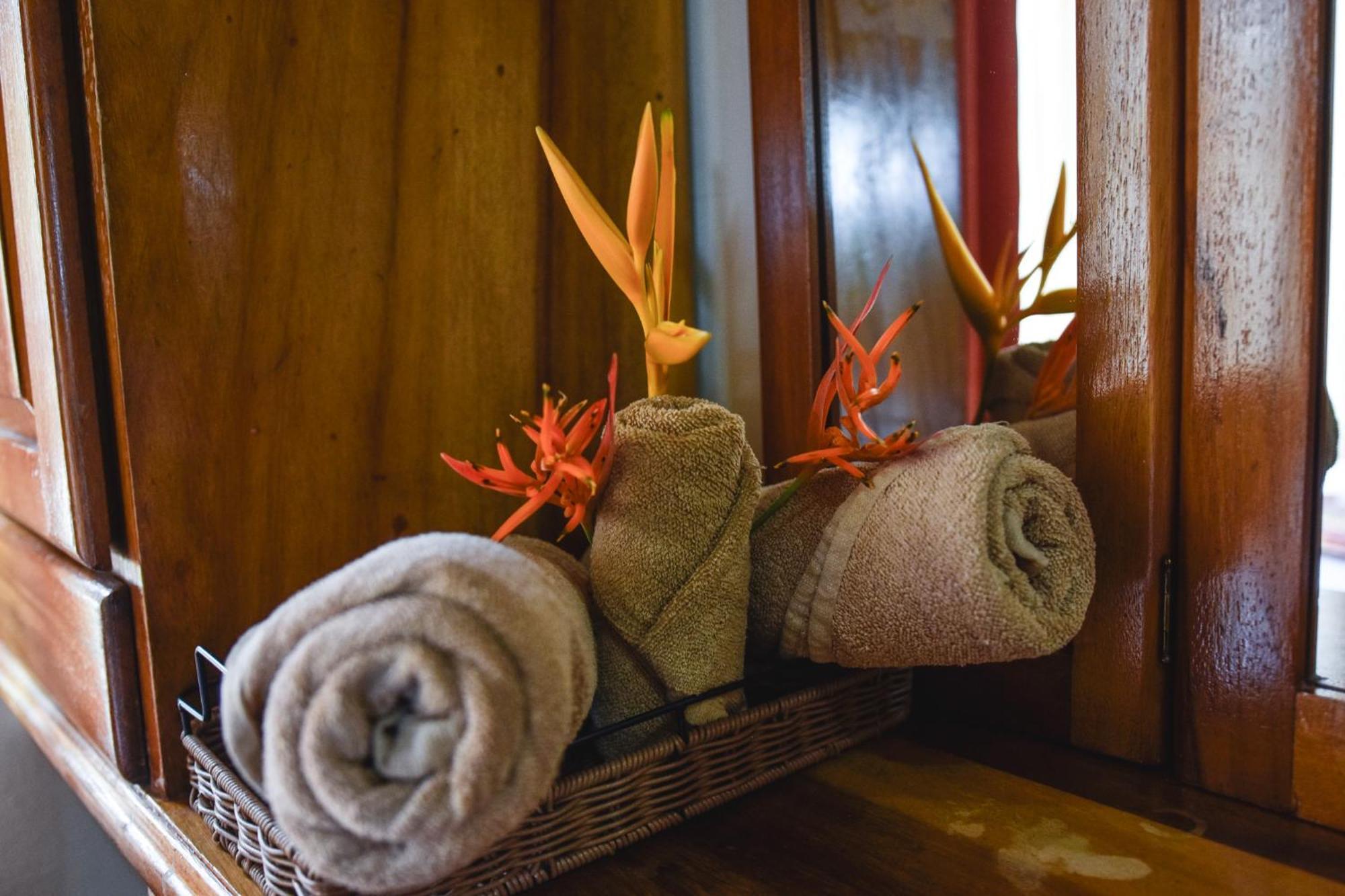 Casa Cora Bed And Breakfast Carmona Экстерьер фото