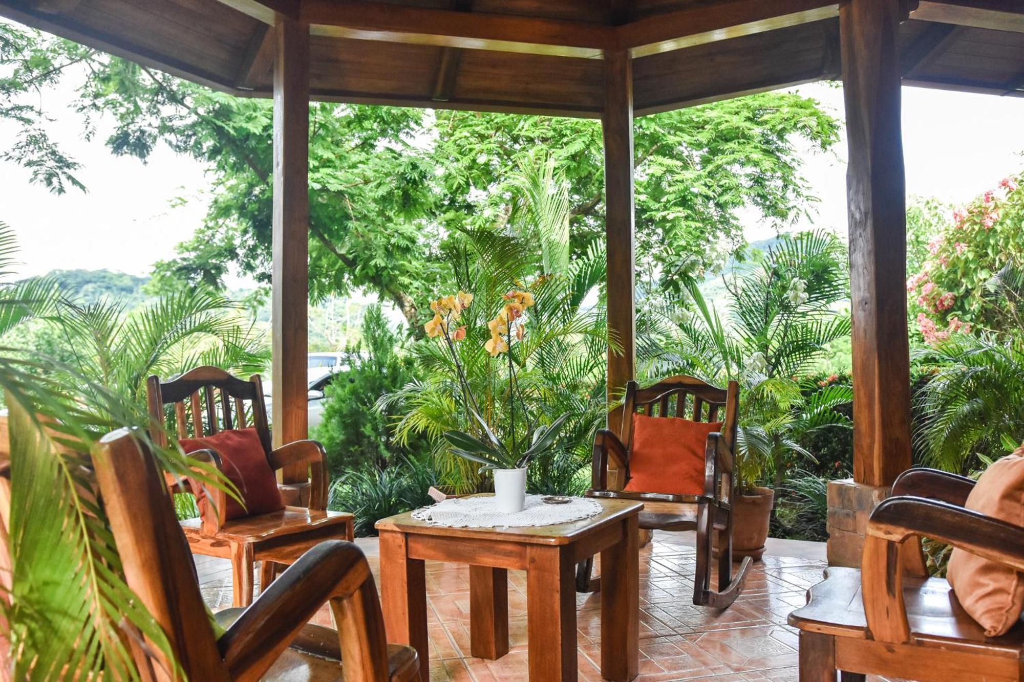 Casa Cora Bed And Breakfast Carmona Экстерьер фото