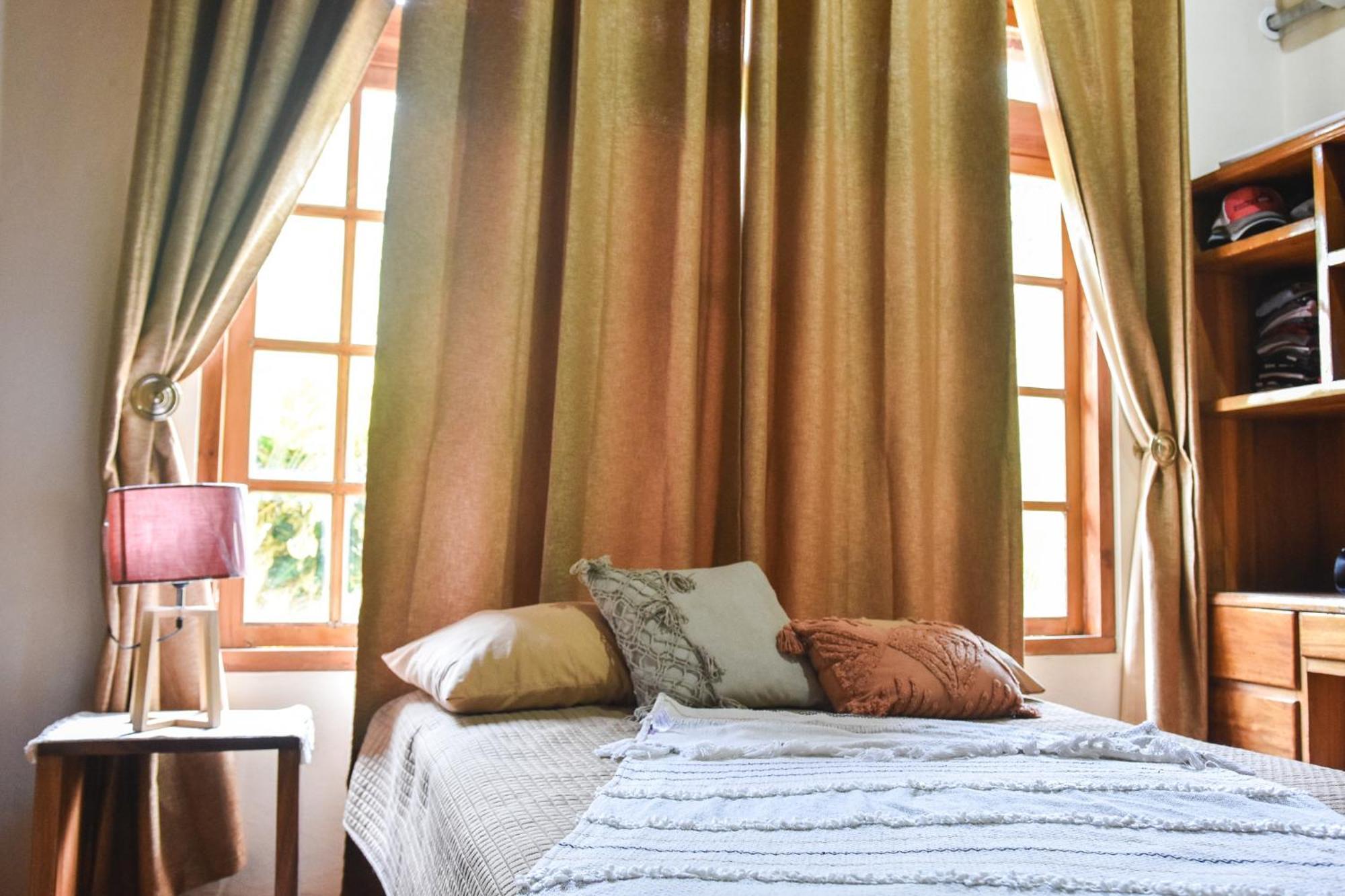 Casa Cora Bed And Breakfast Carmona Экстерьер фото